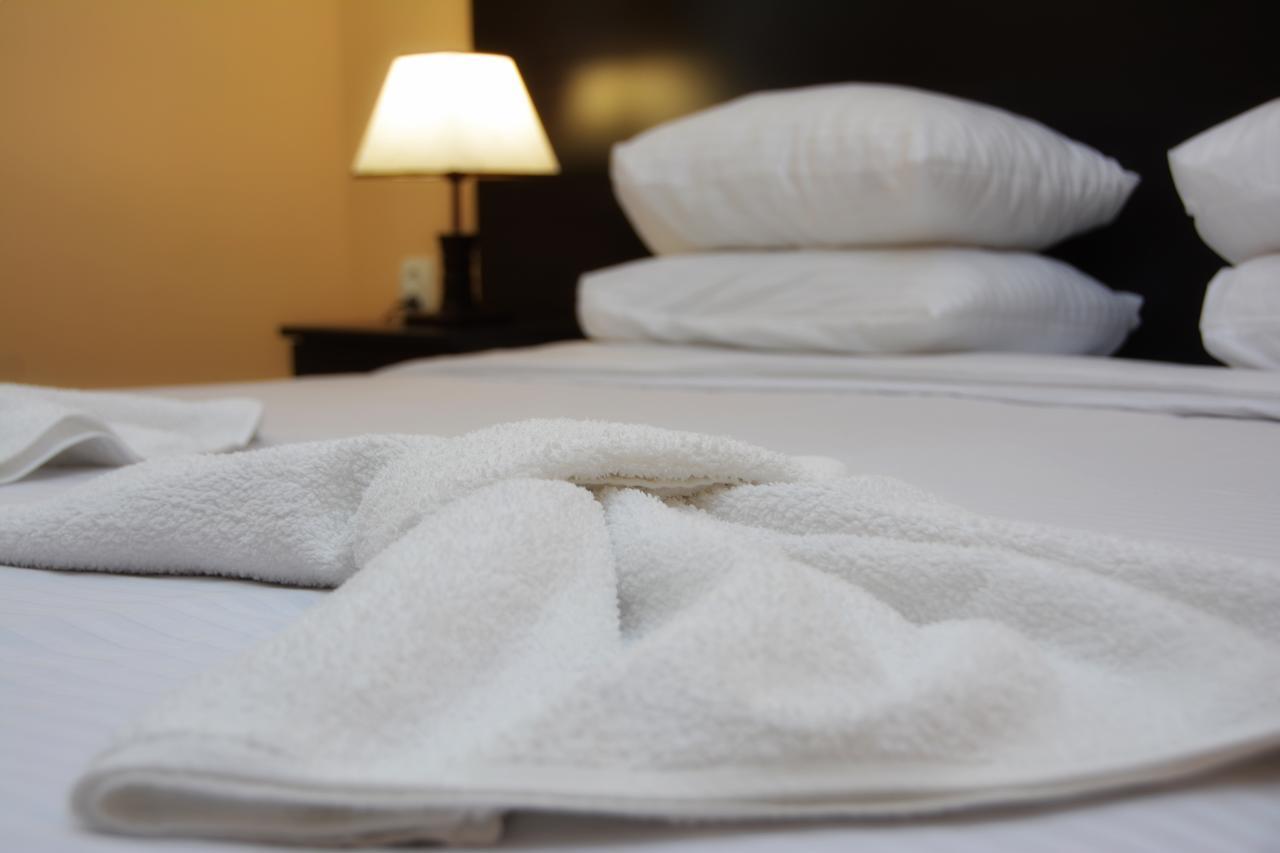 Vayk Hotel Екстериор снимка